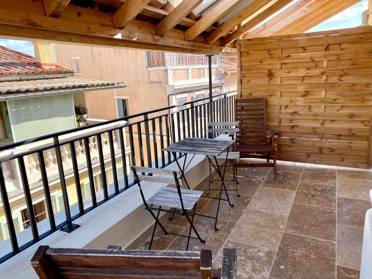 Les Chambres Tropeziennes Sanary-sur-Mer Exterior photo